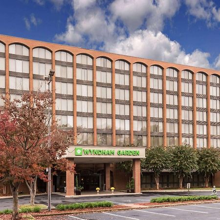 Wyndham Garden Williamsburg Busch Gardens Area Hotel Exterior photo